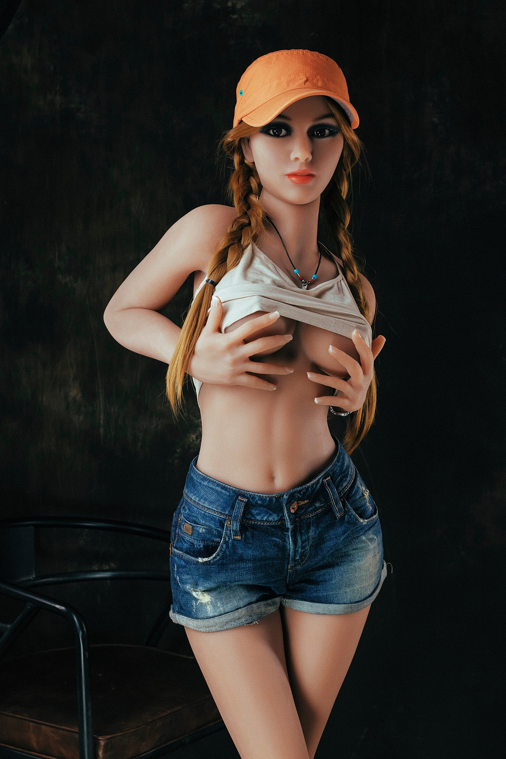Beautiful doll with tall stature, large breasts, and buttocks, slim face and slim body simulation doll