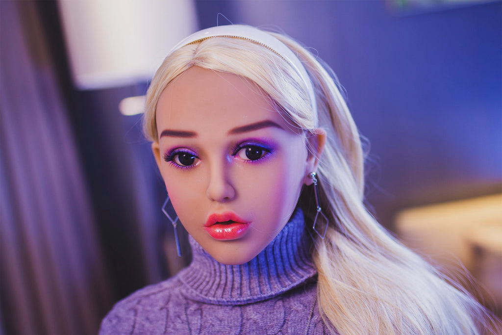 A doll with a slim body, a perky buttocks, and plump breasts and buttocks, as well as a face-thinning realistic doll